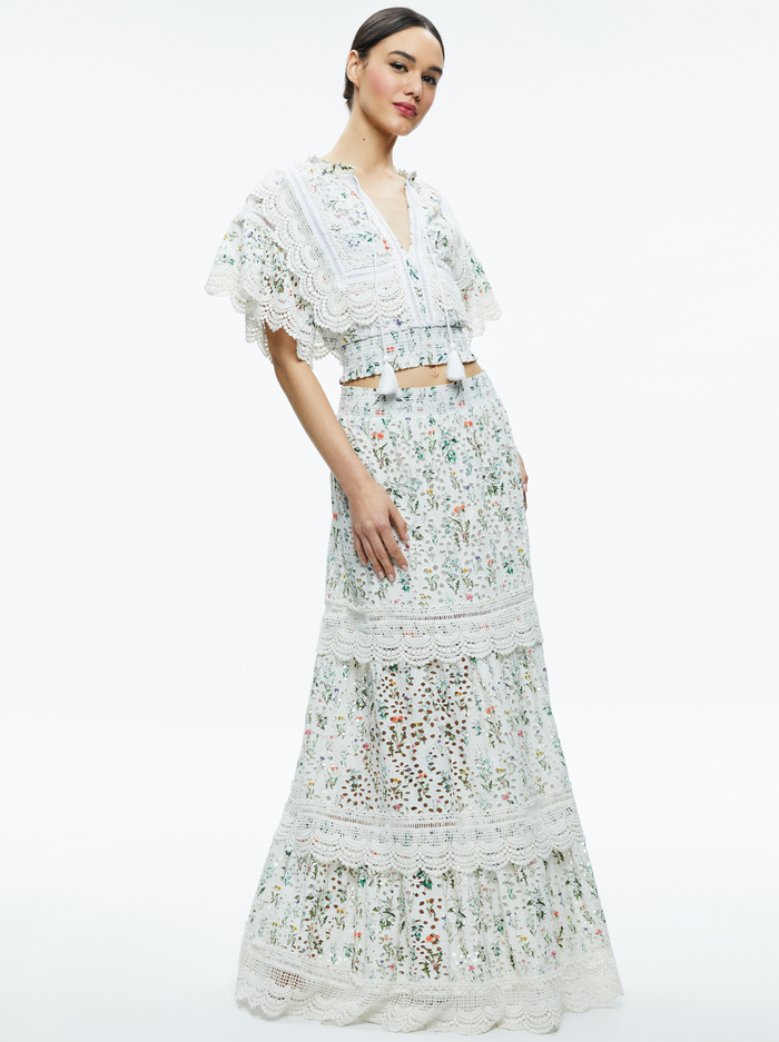 TABITHA LACE BUTTON FRONT CROPPED BLOUSE - GEORGIA FLORAL image 1 - Alice And Olivia