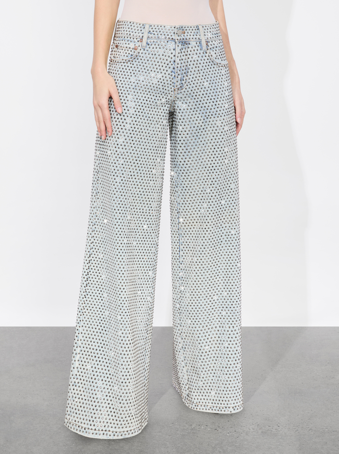 TRISH EMBELLISHED JEAN - SIERRA LIGHT BLUE - Alice And Olivia