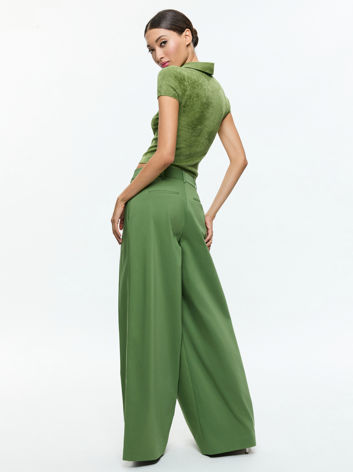 BLAIRE WIDE LEG PLEATED PANT - AVOCADO image 2 - Alice And Olivia