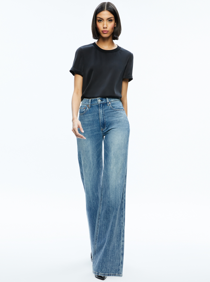 BRADEN RELAXED TEE - BLACK image 4 - Alice And Olivia