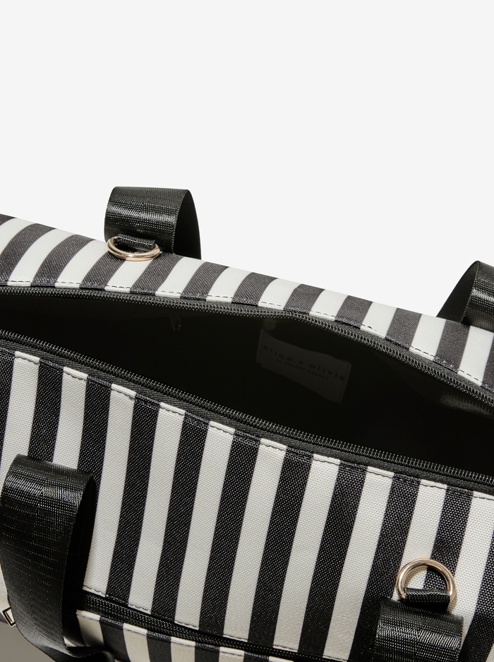 A+O X FABFITFUN DUFFLE BAG - POSITANO STRIPE SM BLACK image 6 - Alice And Olivia