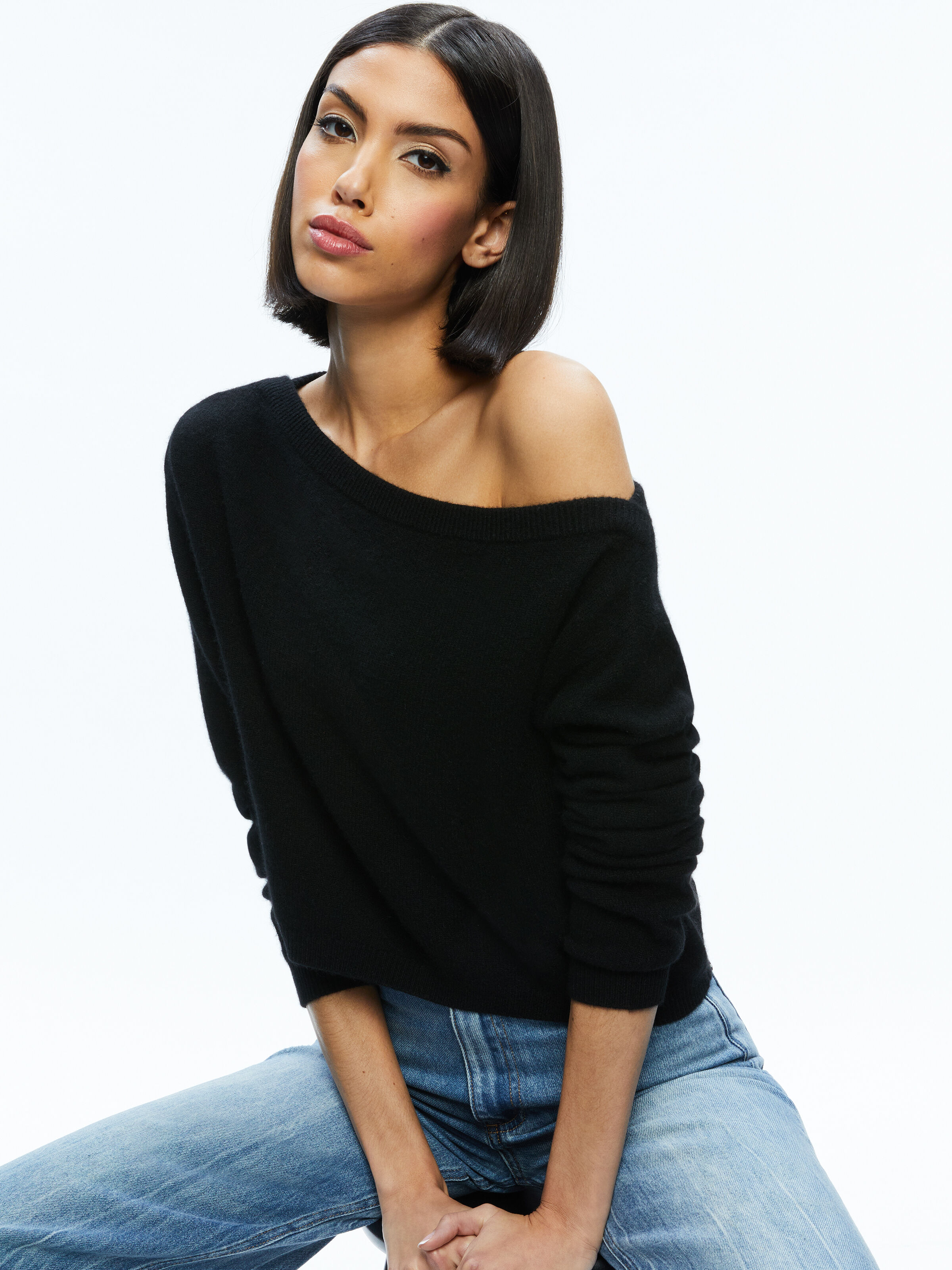 Sherrell Cashmere Pullover In Black Alice Olivia