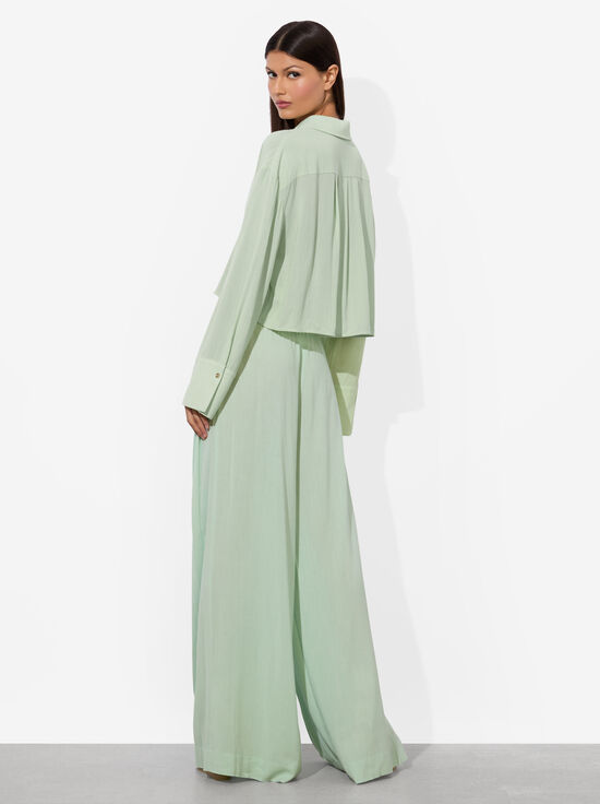 GREEN TEA-FINELY CROPPED BUTTON DOWN