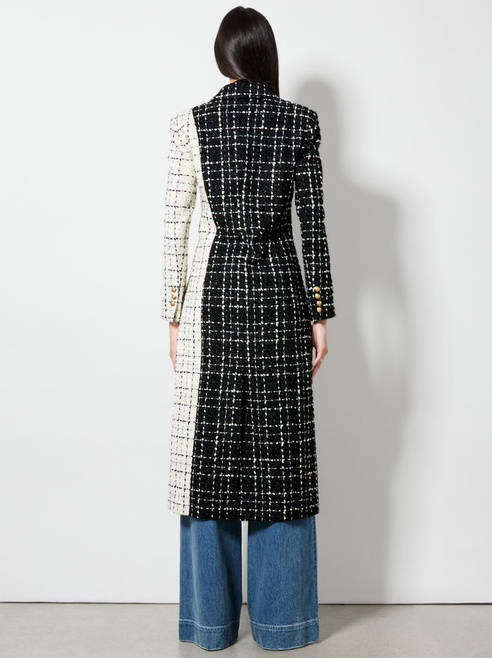 BRET LONG BLAZER - BLACK/OFF WHITE image 2 - Alice And Olivia