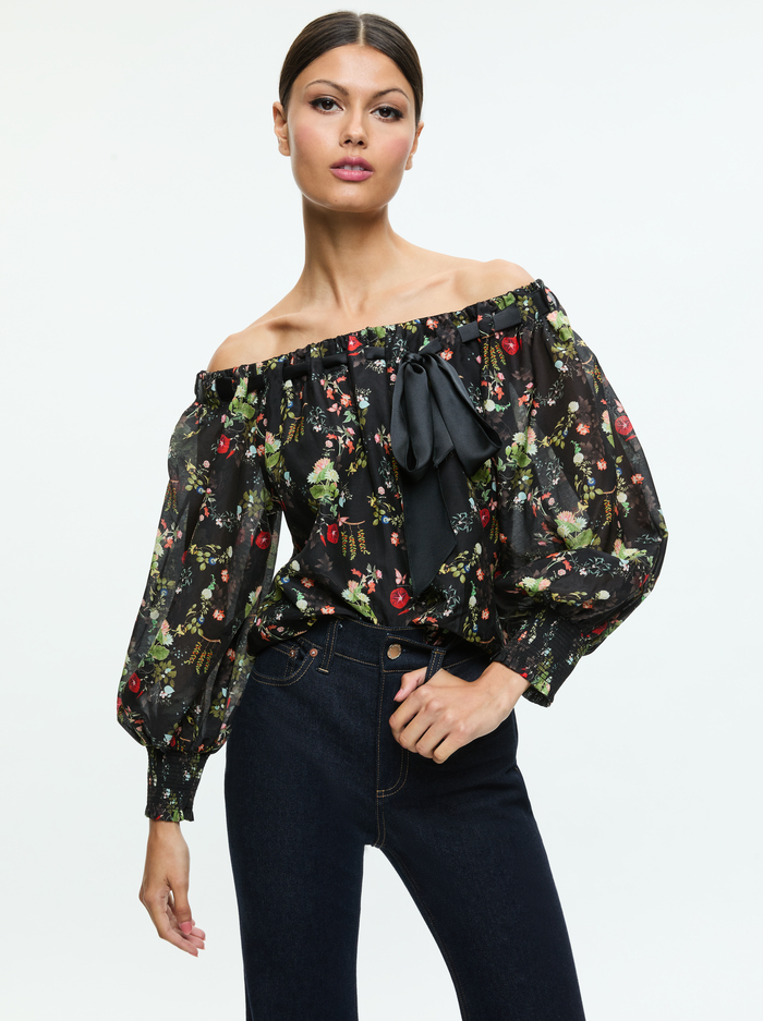 ALTA OFF THE SHOULDER TOP - BLUSH KISS BLACK - Alice And Olivia