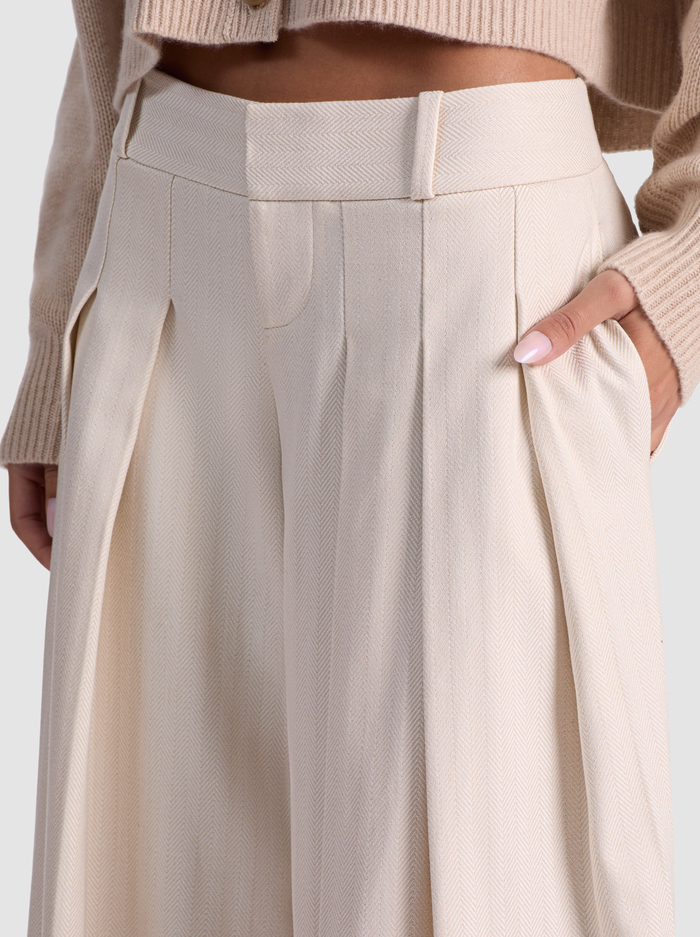 SIMON PLEATED TROUSER - OFF WHITE/OATMEAL image 3 - ALICE + OLIVIA
