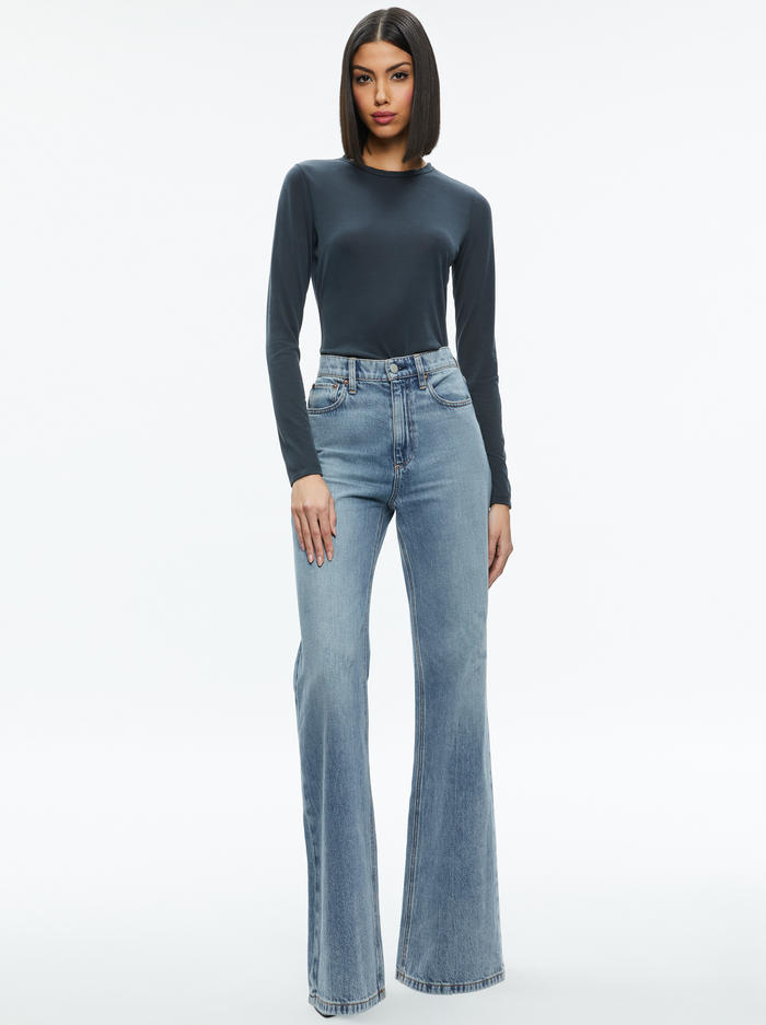 FITTED TEE - BLACK image 4 - Alice And Olivia