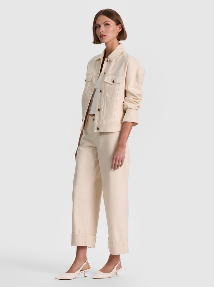 JESSE OVERSIZED DENIM JACKET - NATURAL image 4 - ALICE + OLIVIA