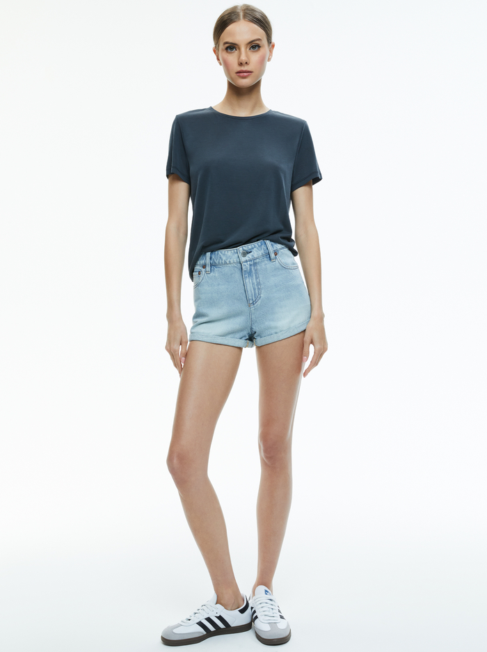 PERFECT TEE - BLACK image 1 - Alice And Olivia