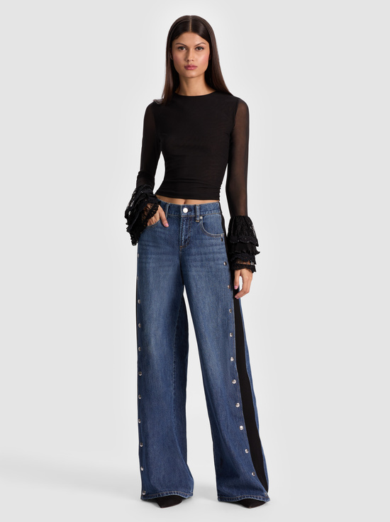 BLACK-DELAINA TOP WITH RUFFLE CUFF