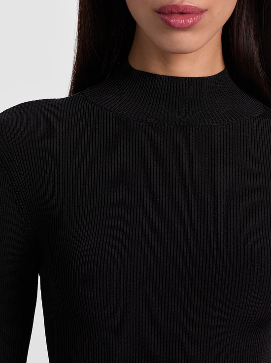 BLACK-ROBERTA RIBBED TURTLENECK