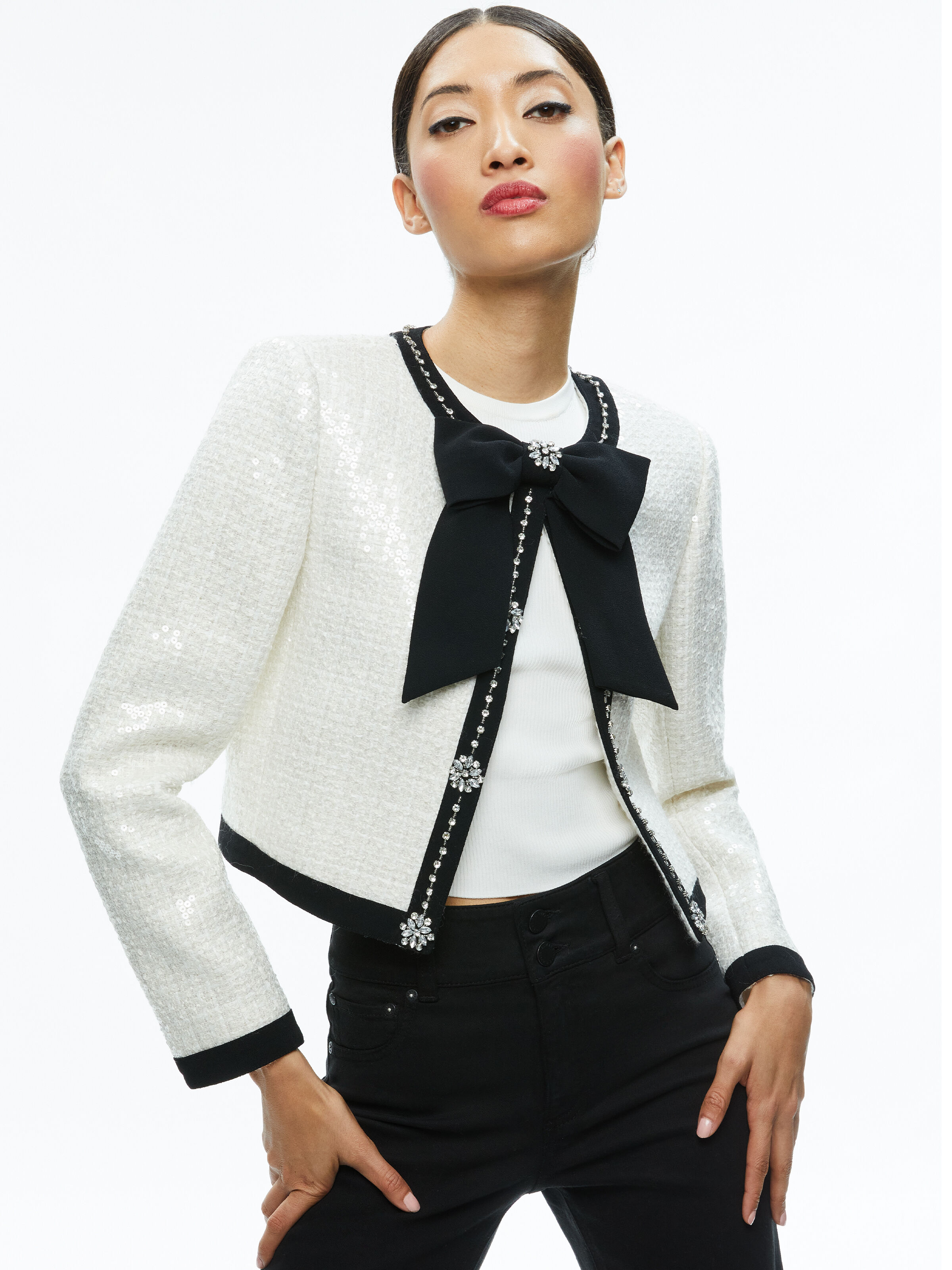 Gwyneth Embellished Cropped Bow Jacket In Off White Alice Olivia