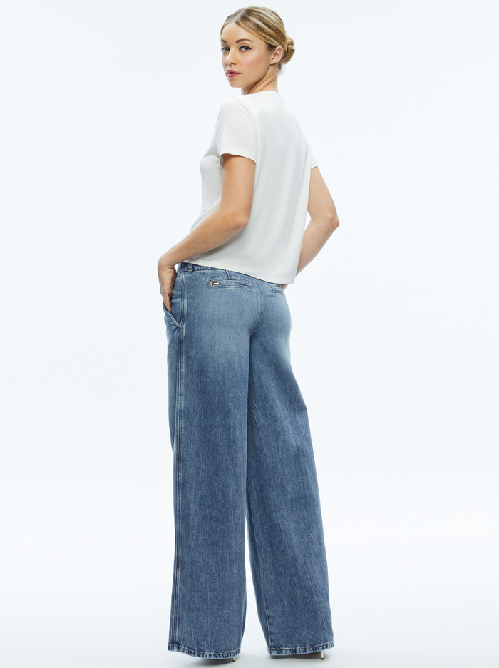 PERFECT TEE - OFF WHITE image 1 - Alice And Olivia