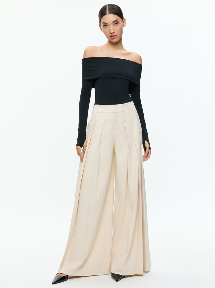 ELIA BODYSUIT - BLACK image 4 - Alice And Olivia