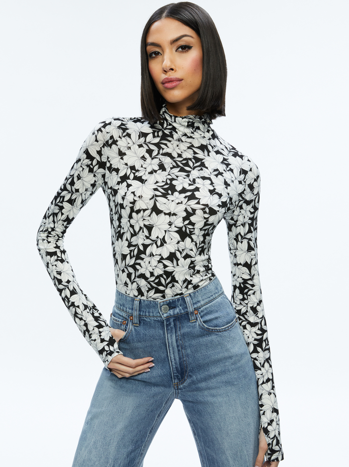 Delaina Turtleneck Top In Homeroom Floral | Alice And Olivia