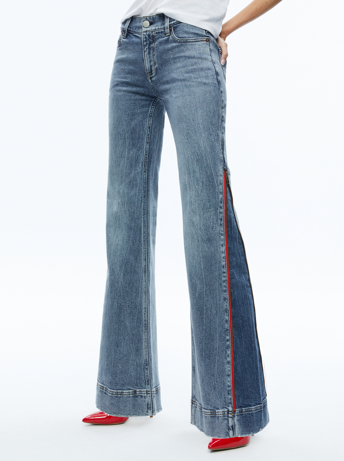 REY SIDE ZIPPER WIDE LEG JEAN - SADIE LT VINT BLUE/BRT RUBY - Alice And Olivia