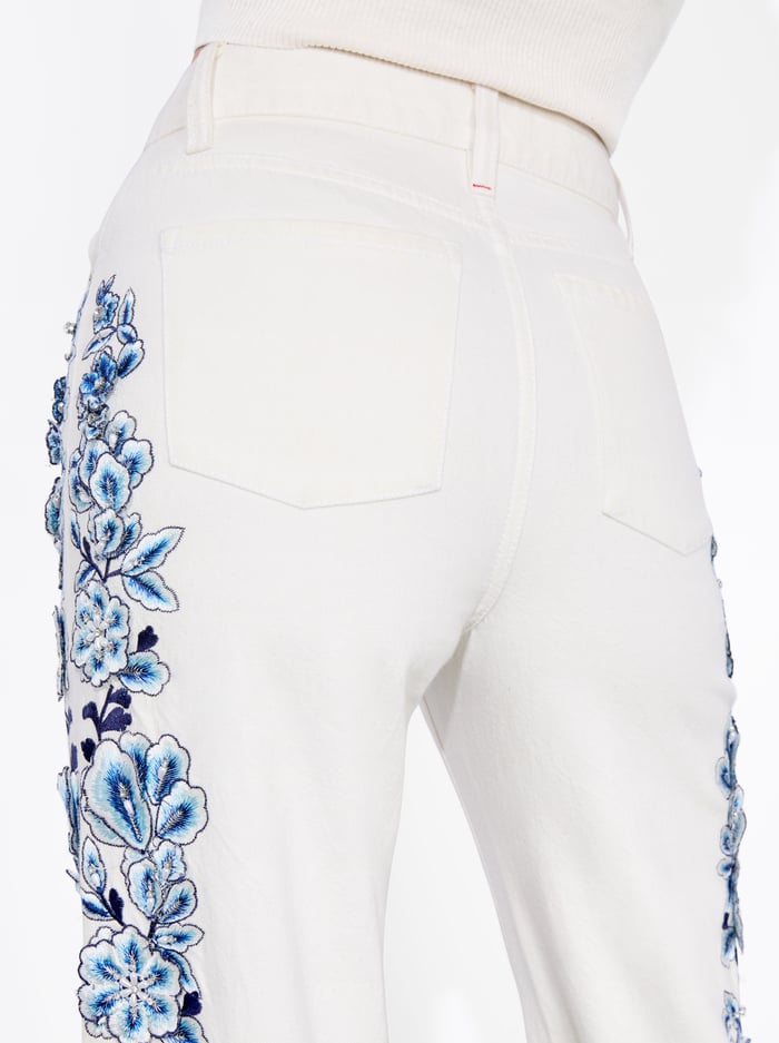WEEZY EMBROIDERED JEAN - OFF WHITE image 3 - Alice And Olivia