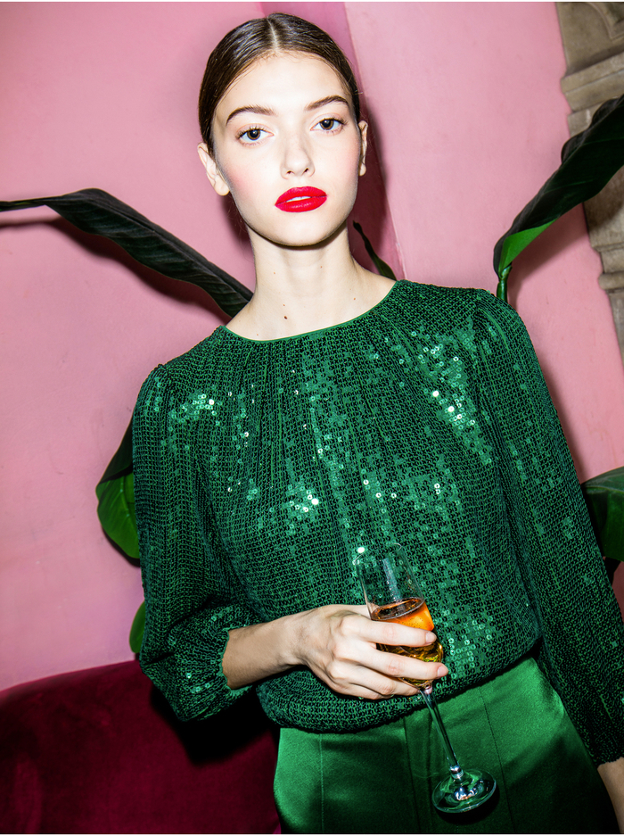 AVILA SEQUIN CREW NECK CROP TOP - BASIL image 6 - ALICE + OLIVIA