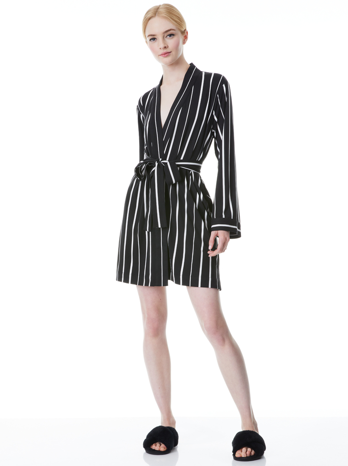 A+O X MASONGREY MEADOW ROBE - BLACK/WHITE - Alice And Olivia