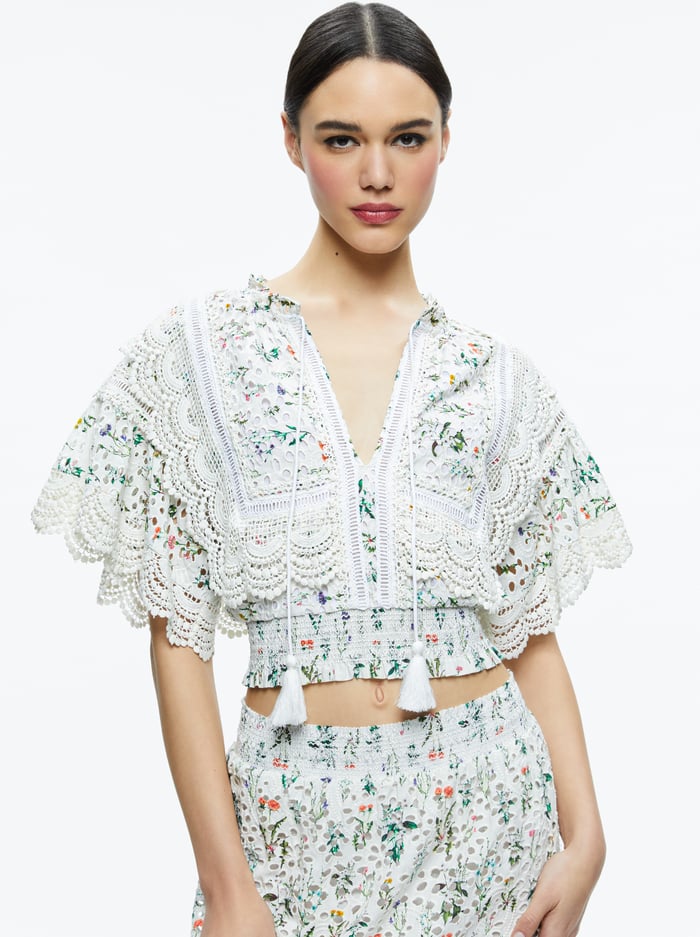 TABITHA LACE BUTTON FRONT CROPPED BLOUSE - GEORGIA FLORAL - Alice And Olivia
