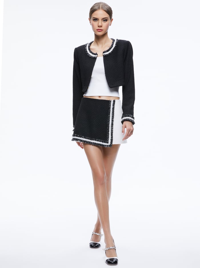 DARMA CROSSOVER SKORT - BLACK/OFF WHITE image 4 - Alice And Olivia