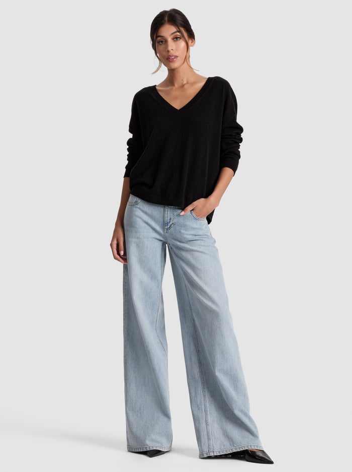 WILLIAMS CASHMERE PULLOVER - BLACK image 1 - Alice And Olivia