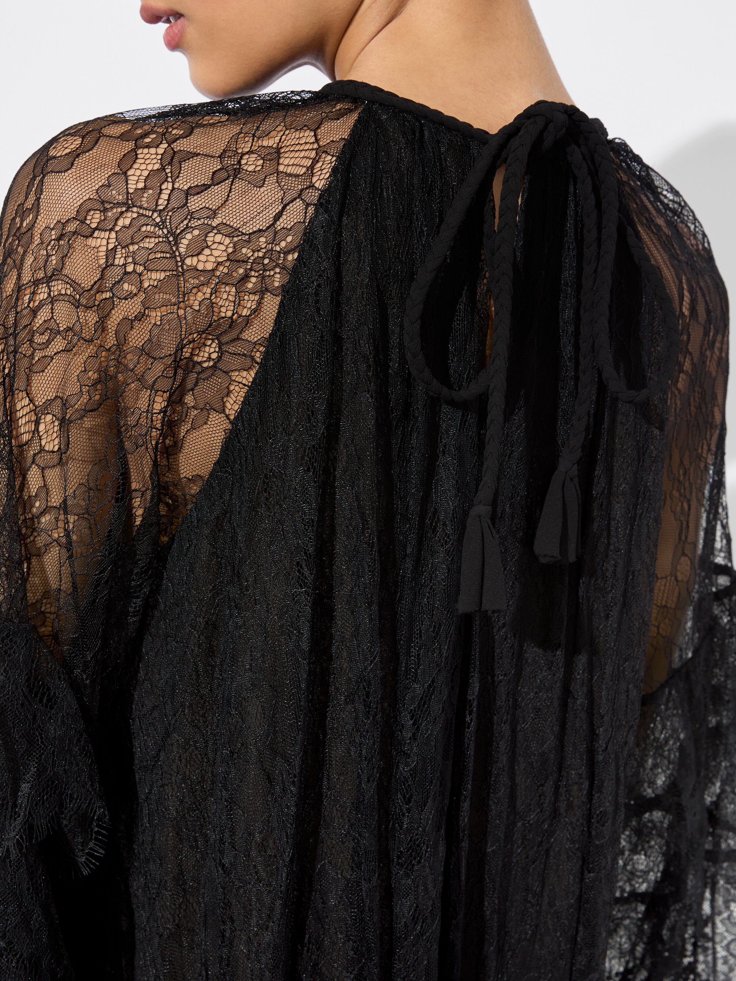 Keria Velvet Mini Dress In Black | Alice + Olivia