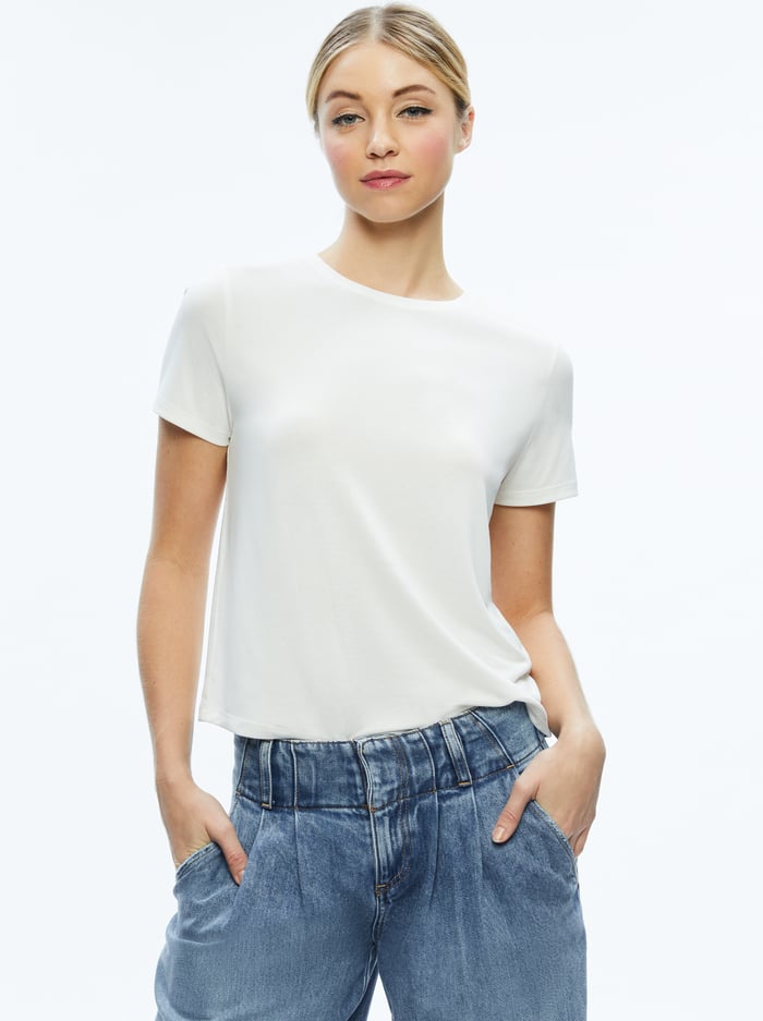 PERFECT TEE - OFF WHITE - Alice And Olivia