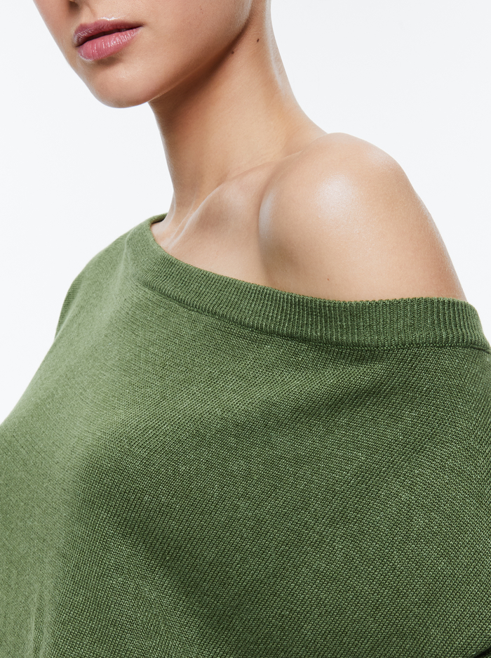 MARG SLOUCHY PULLOVER - AVOCADO image 3 - Alice And Olivia