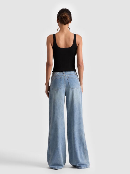 BLACK-DARYN SCULPTING TANK