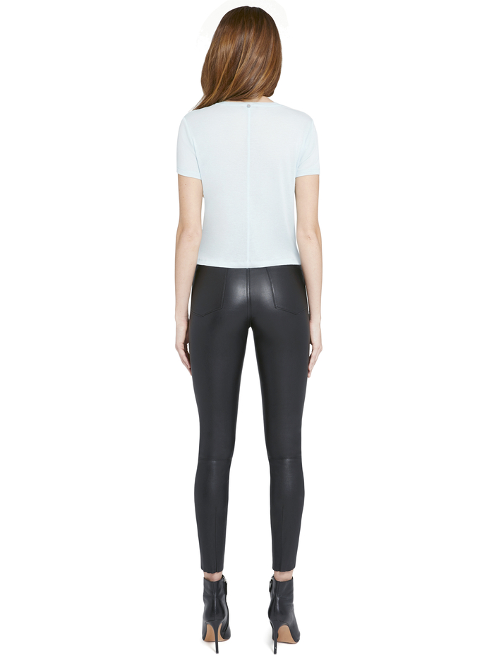 CINDY CROPPED TEE - POWDER BLUE image 2 - Alice And Olivia