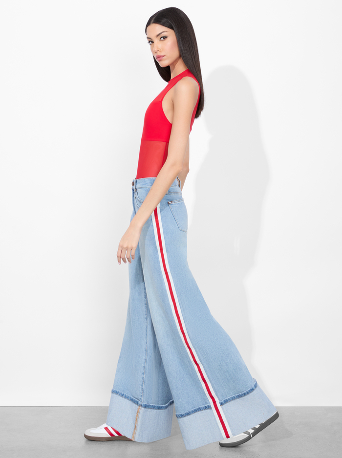 WALLIE CUFF JEAN - GEMMA LIGHT BLUE image 4 - Alice And Olivia