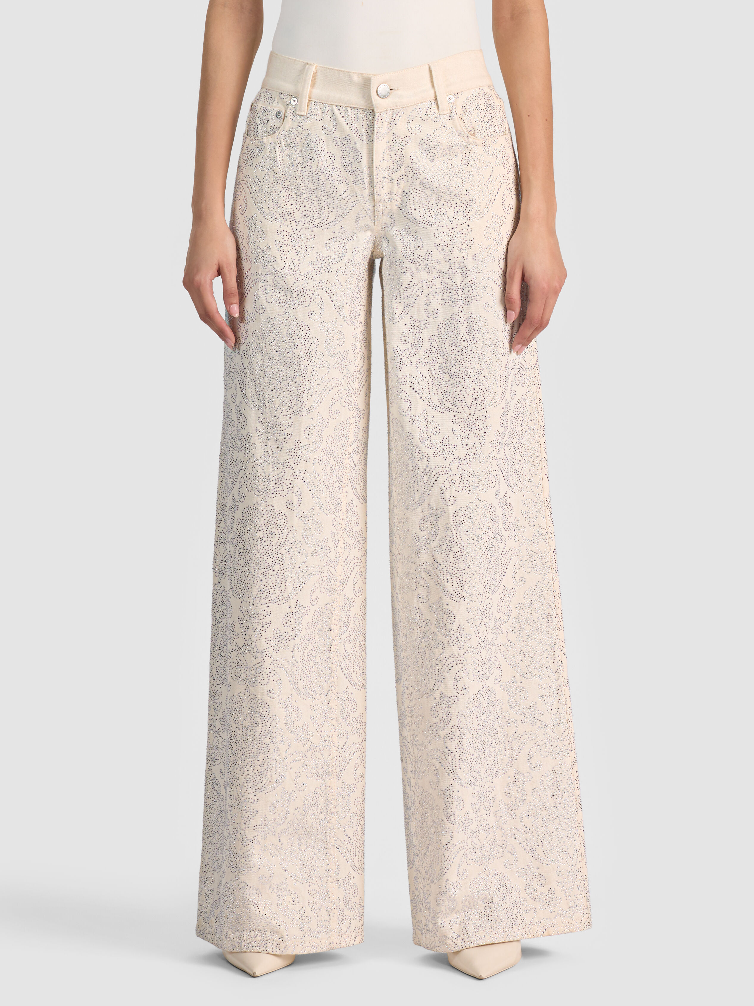 AMAZING EMBELLISHED JEAN in OFF WHITE/MULTI | ALICE + OLIVIA