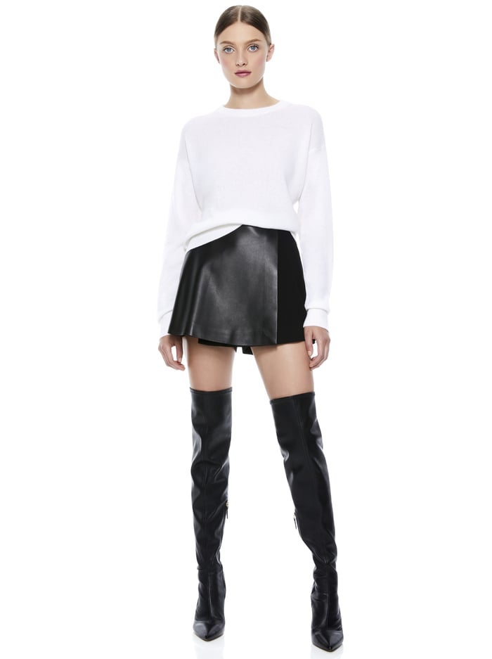 DARMA VEGAN LEATHER SKORT - BLACK image 4 - ALICE + OLIVIA