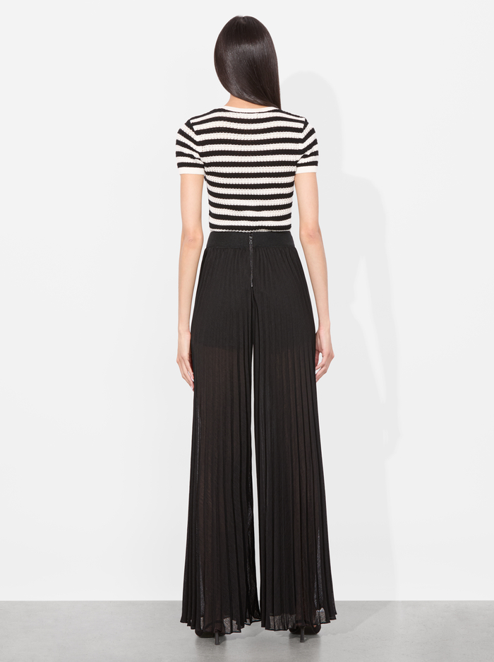 ATHENA PLEATED PANT - BLACK image 2 - Alice And Olivia