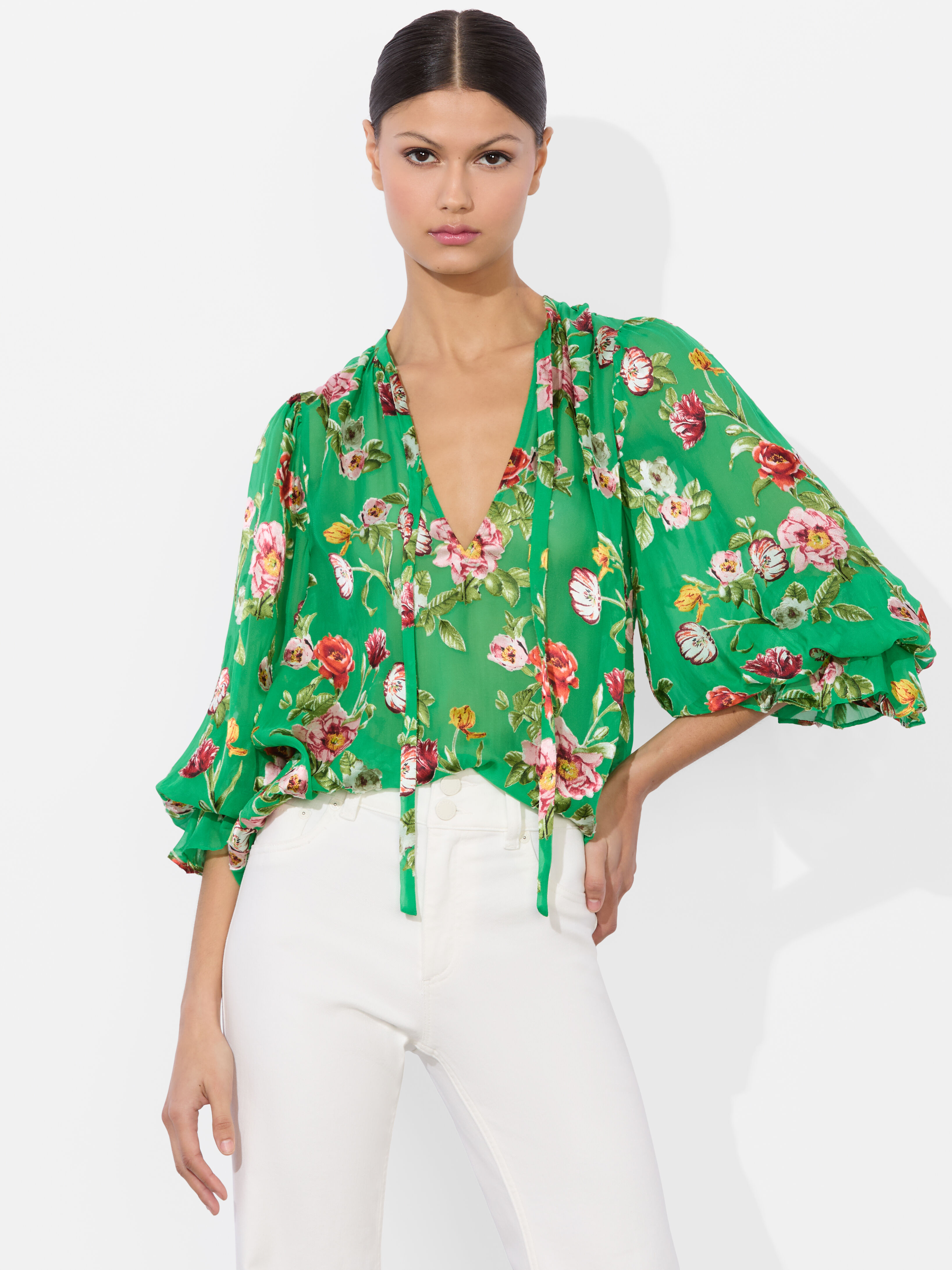 Alice+Olivia（カーディガン）のフリマアイテム一覧