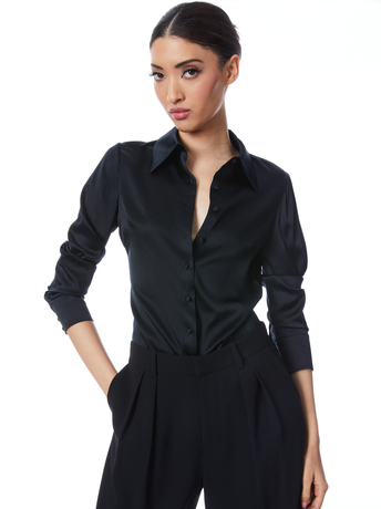 BLACK-WILLA FITTED PLACKET TOP