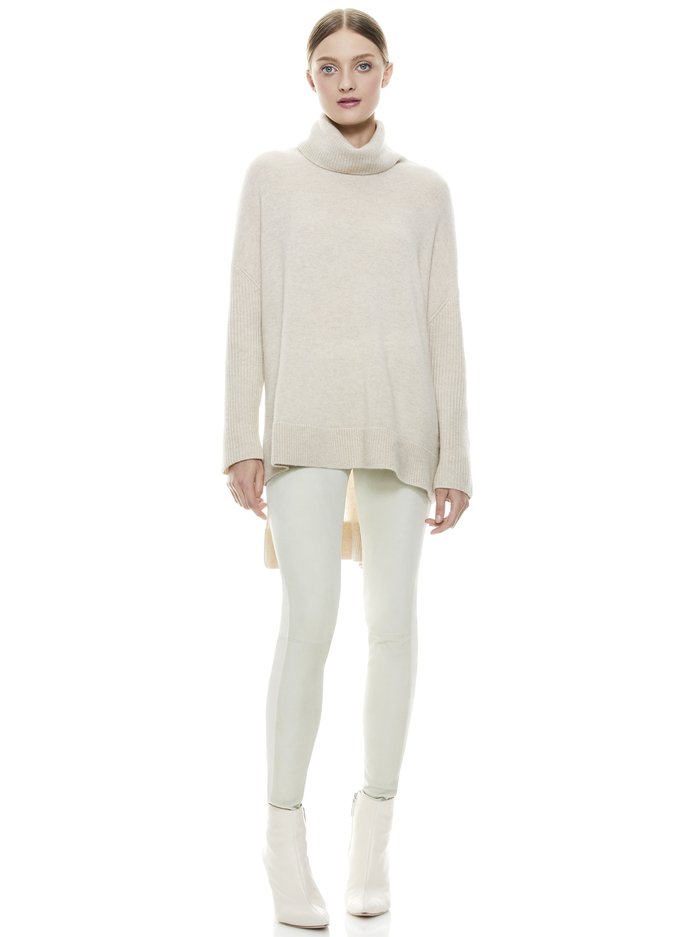 SAWYER TURTLENECK PULLOVER - OATMEAL image 4 - Alice And Olivia