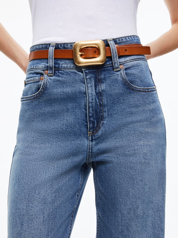LETTY BUCKLE BELT - CAMEL/GOLD - Alice And Olivia