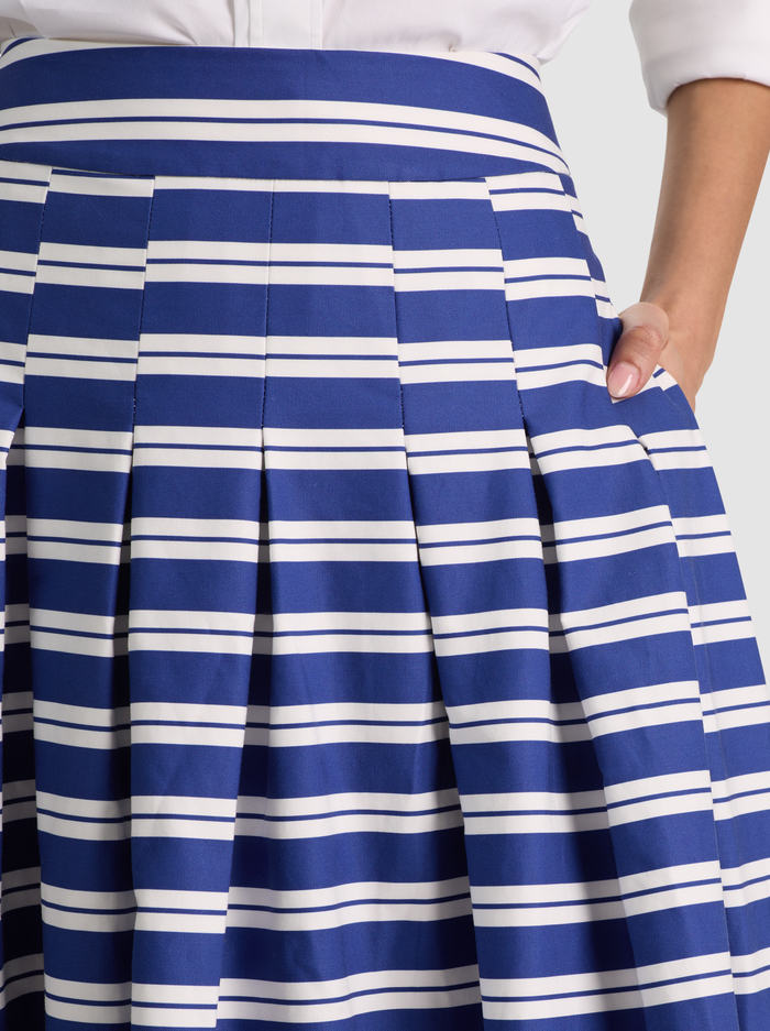 HANA MAXI SKIRT - METRO STRIPE TWILIGHT BLUE image 3 - ALICE + OLIVIA