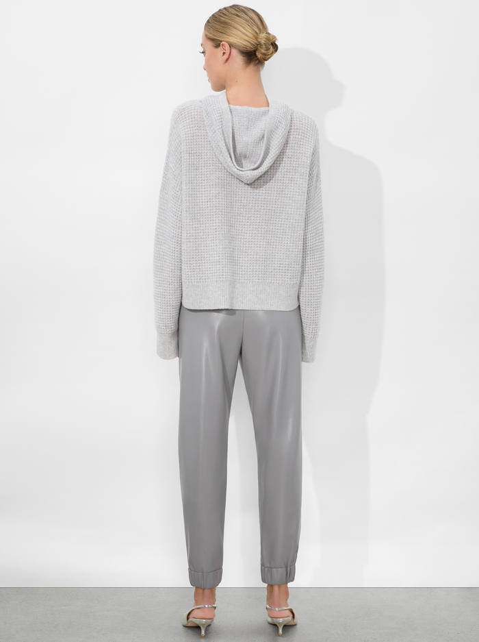 PETE VEGAN PANT - STORM GREY image 2 - Alice And Olivia