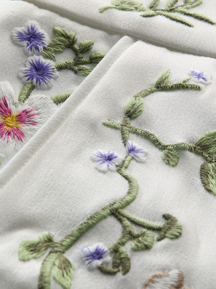 CADY EMBROIDERED SHORT - TWISTING VINES OFF WHITE image 1 - ALICE + OLIVIA