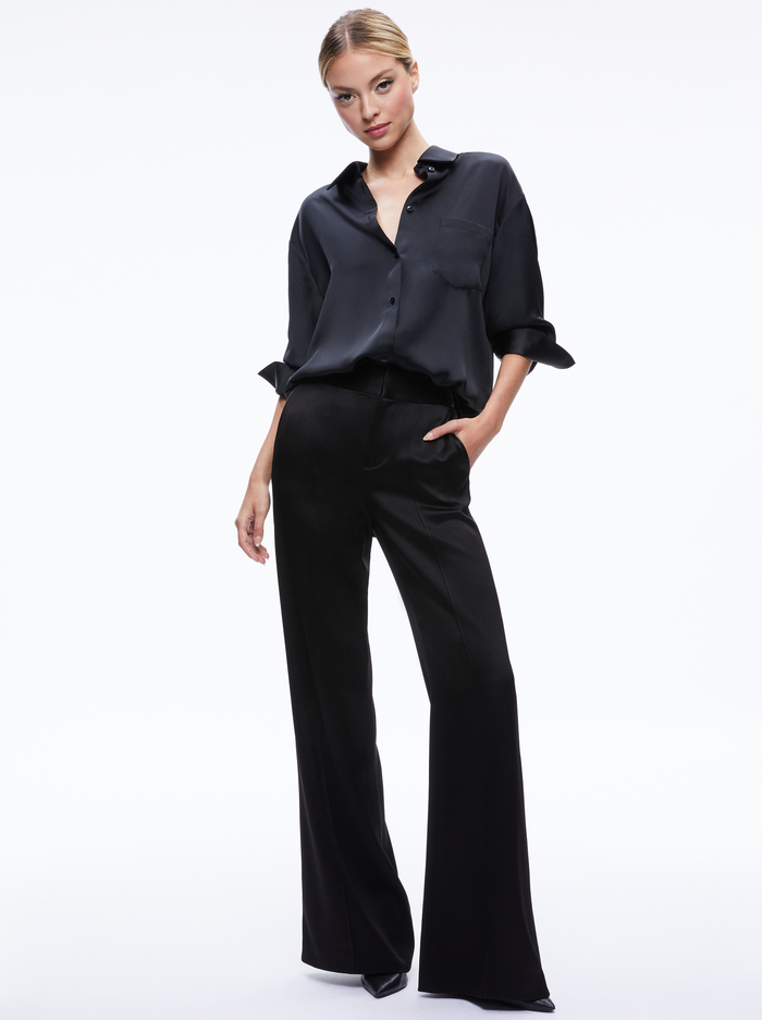 FINELY OVERSIZED BUTTON DOWN SHIRT - BLACK image 2 - Alice And Olivia