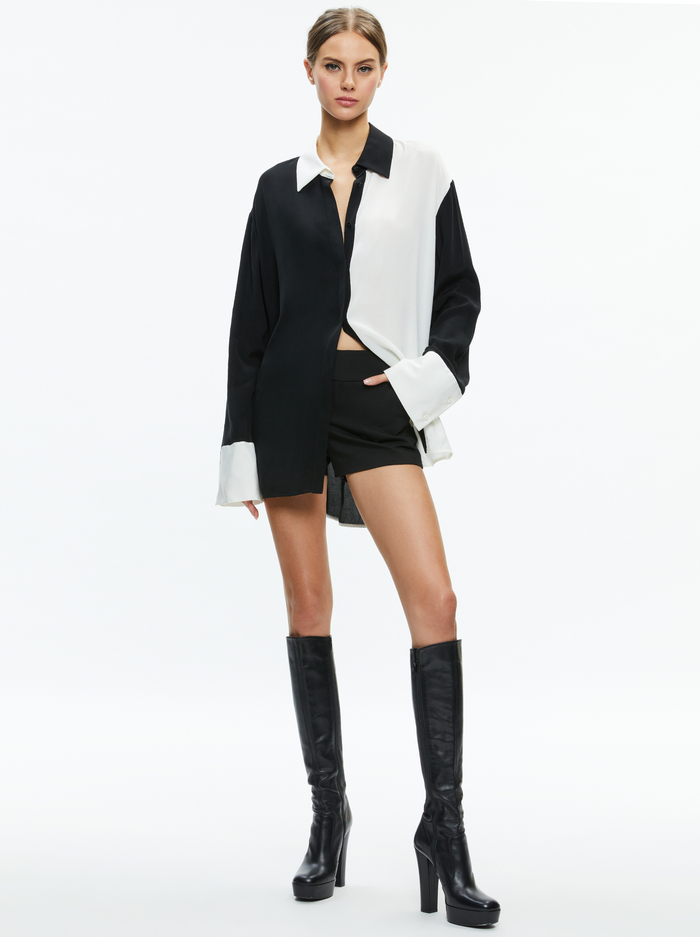 FINELY OVERSIZED BUTTON DOWN SHIRT - BLACK/OFF WHITE image 4 - Alice And Olivia