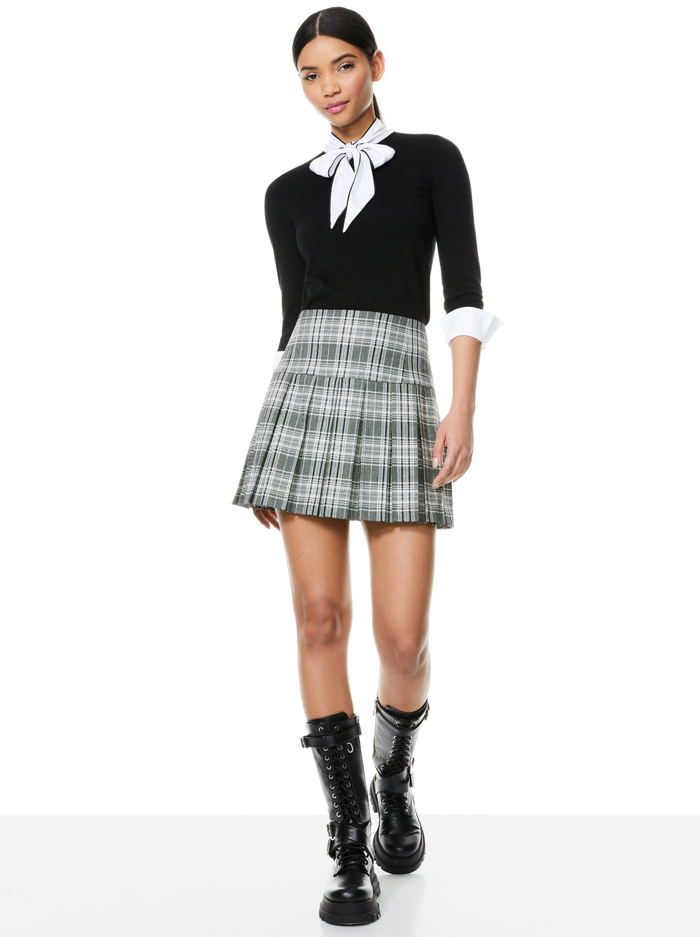 ZANI BOW COLLAR SWEATER - BLACK/WHITE image 2 - Alice And Olivia