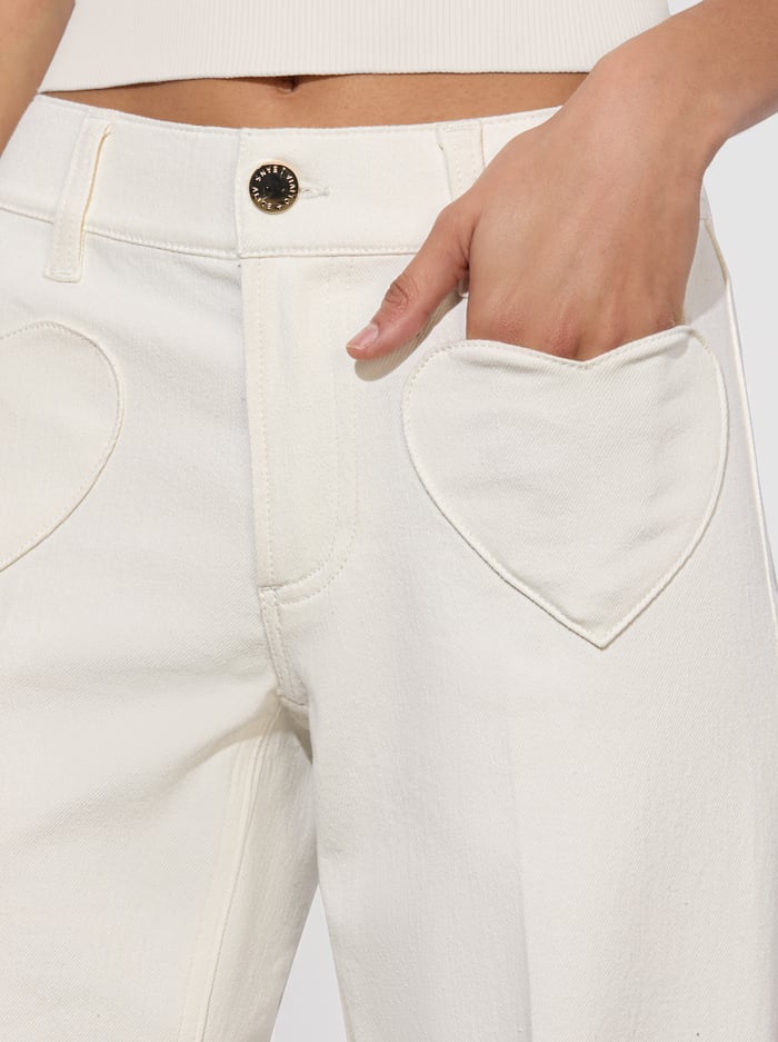 SLAY HEART FRONT JEAN - VANILLA image 3 - Alice And Olivia