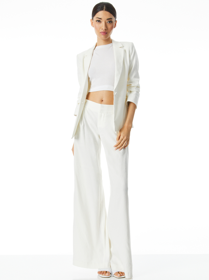 NIGEL SCRUNCHED CUFF BLAZER - OPTIC WHITE image 2 - Alice And Olivia