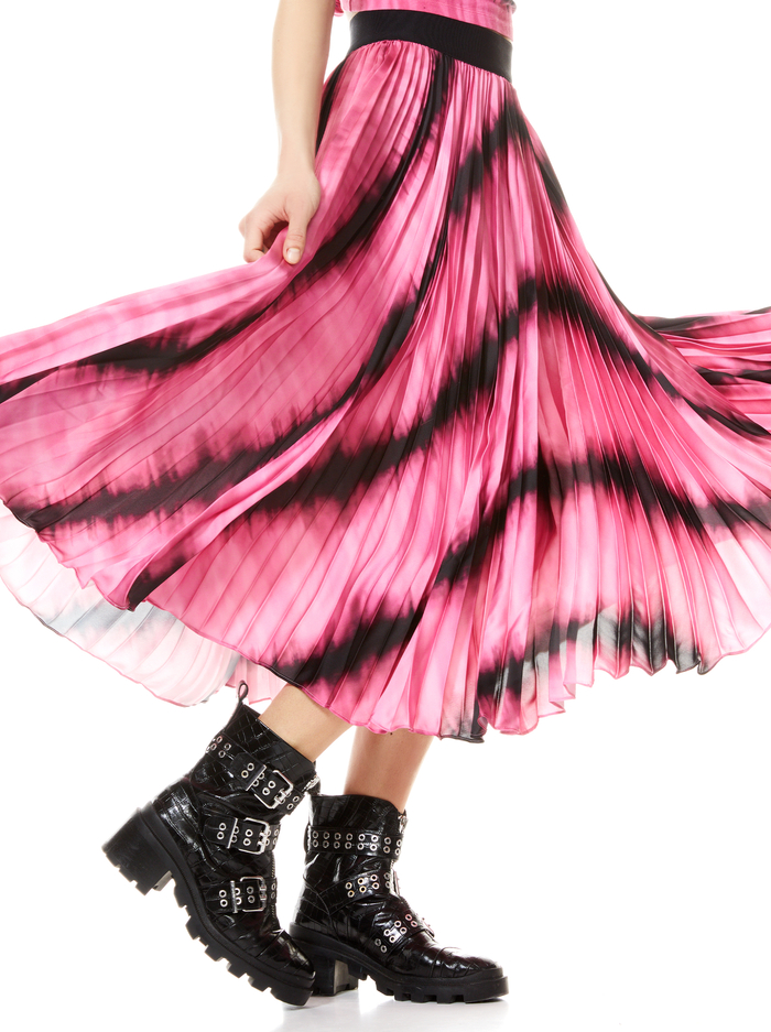 KATZ PLEATED MAXI SKIRT - WASHED TIE DYE PINK image 3 - Alice And Olivia