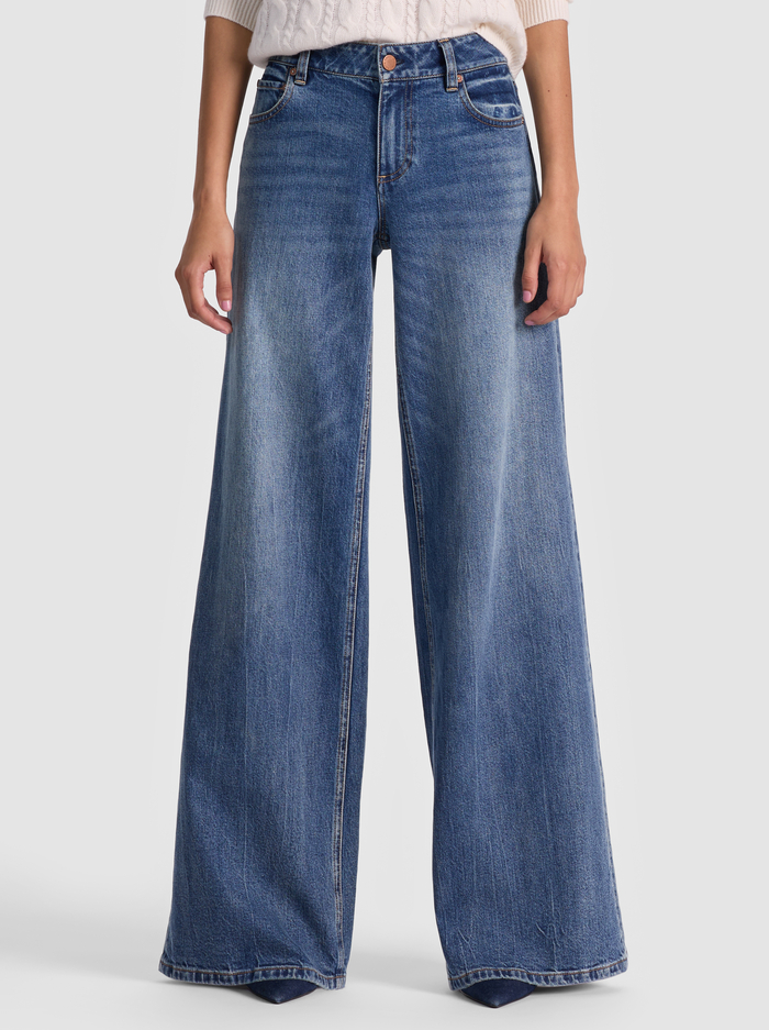 CHIC JEAN - BROOKLYN BLUE - Alice And Olivia