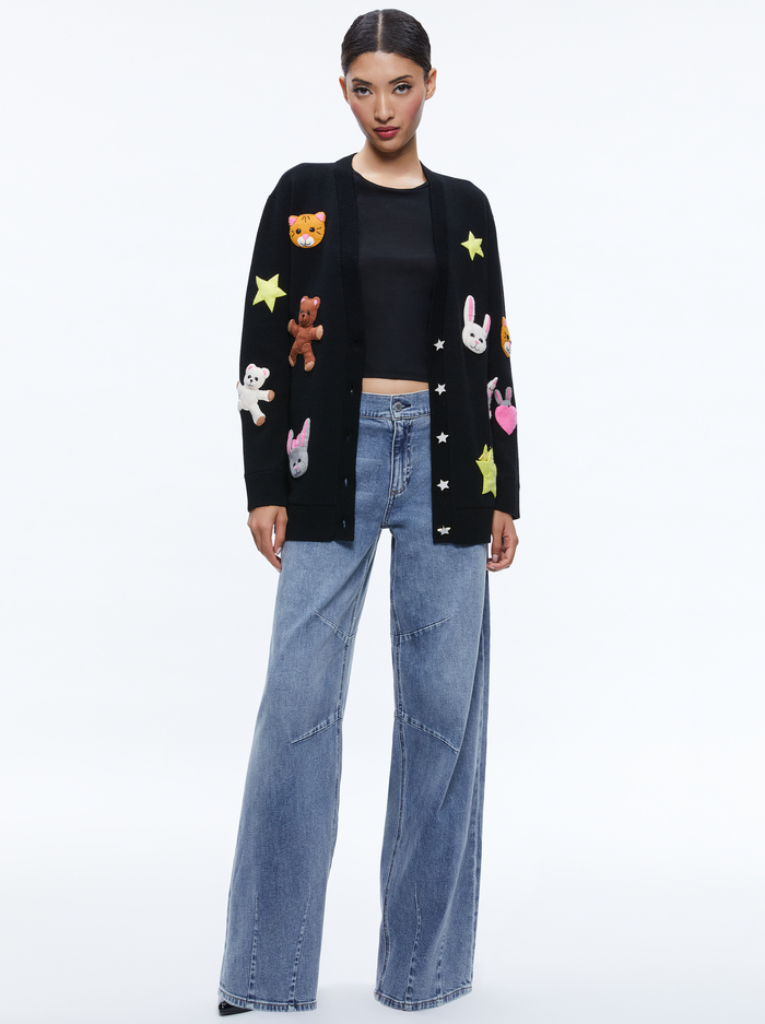BRADFORD APPLIQUE CARDIGAN - BLACK MULTI image 2 - Alice And Olivia
